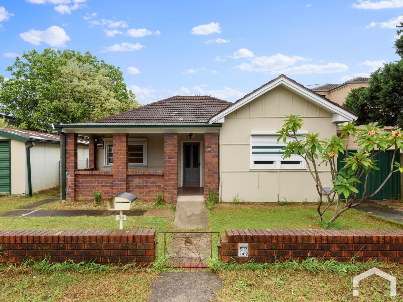 34 Moorebank Avenue, Moorebank NSW 2170