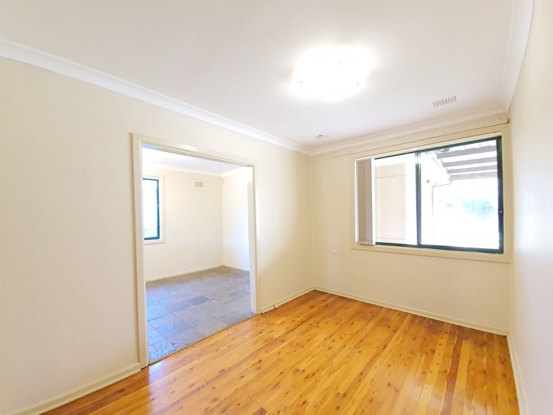 22 Ellengowan Crescent, Whalan NSW 2770