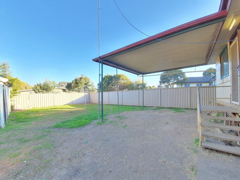 22 Ellengowan Crescent, Whalan NSW 2770