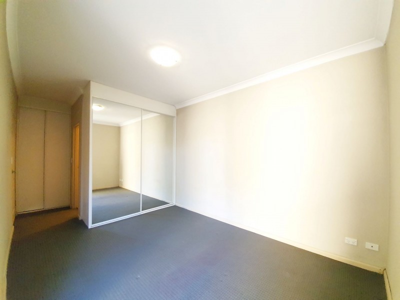 9/2-4 Reid Avenue, Westmead NSW 2145