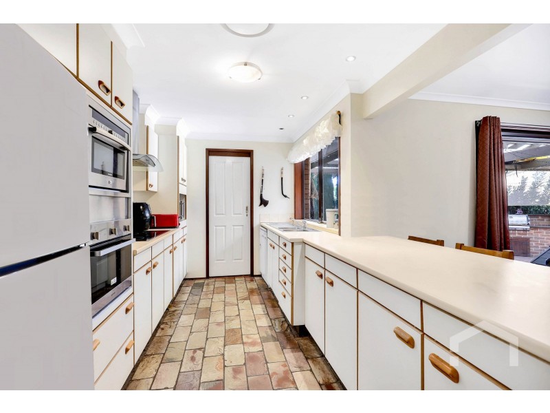 11 Swallow Drive, Erskine Park NSW 2759