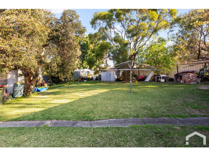 34 Mariana Cres, Lethbridge Park NSW 2770