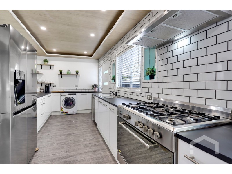 31 Keesing Crescent, Blackett NSW 2770