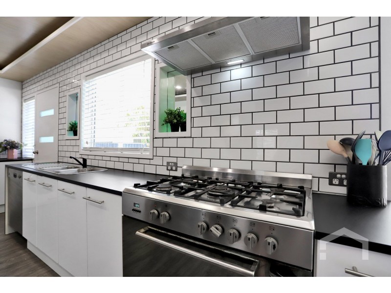 31 Keesing Crescent, Blackett NSW 2770