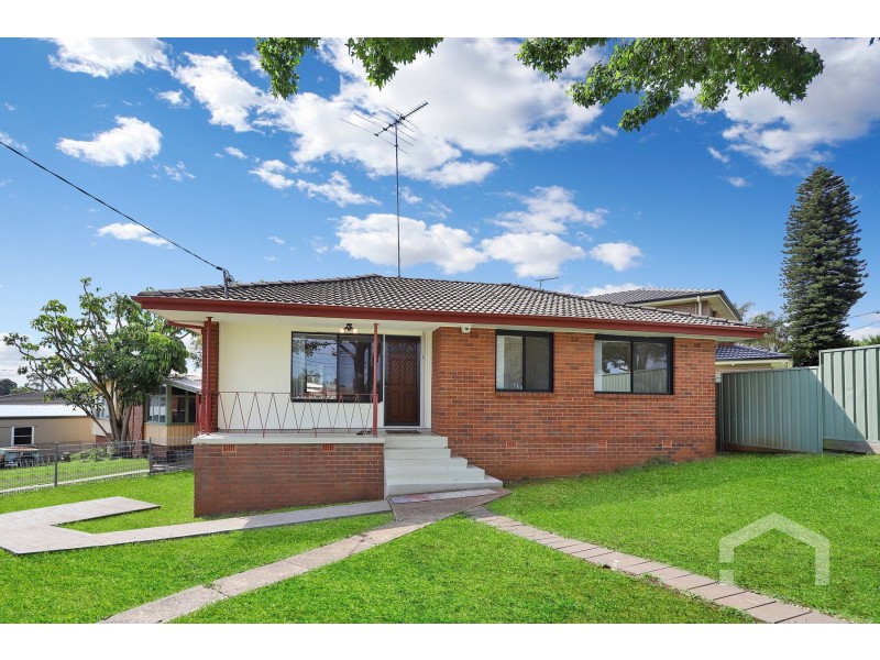 5 Mackellar Road, Hebersham NSW 2770