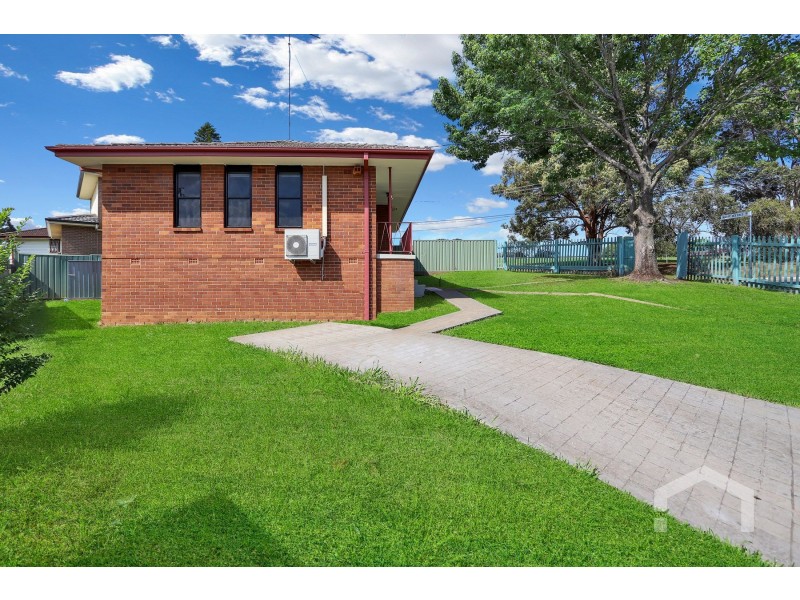 5 Mackellar Road, Hebersham NSW 2770