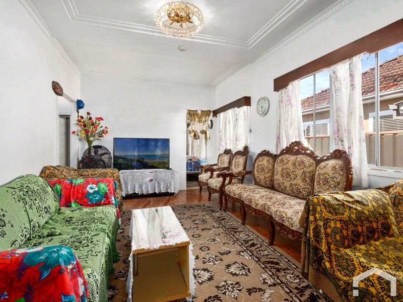 9 Robinson Street North, Wiley Park NSW 2195