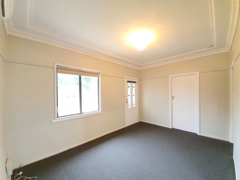 8 Raymond Street, Blacktown NSW 2148