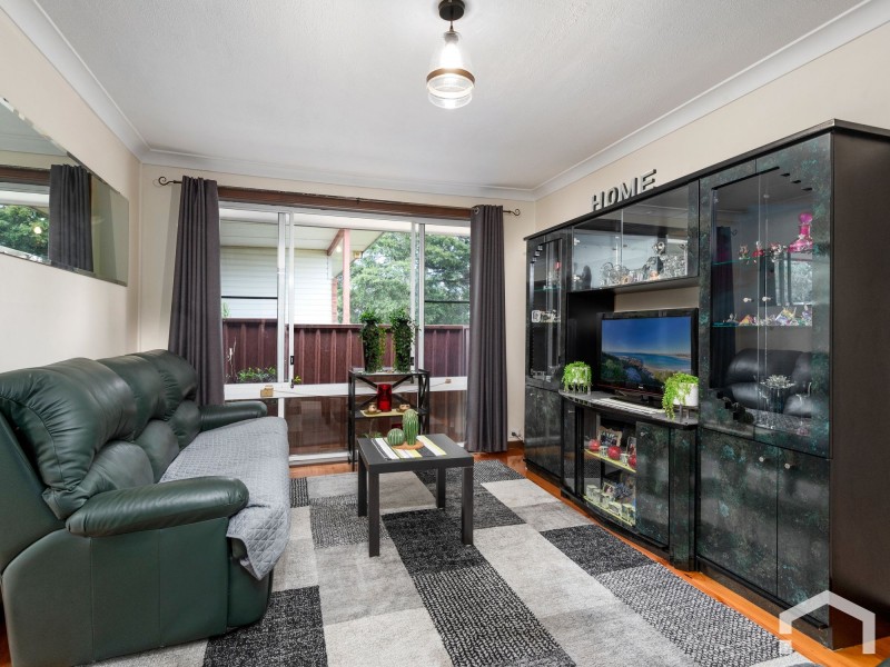 208 Woodstock Ave, Whalan NSW 2770