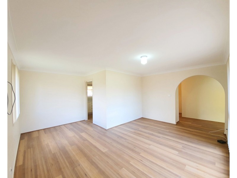 228 Banks Drive, St Clair NSW 2759