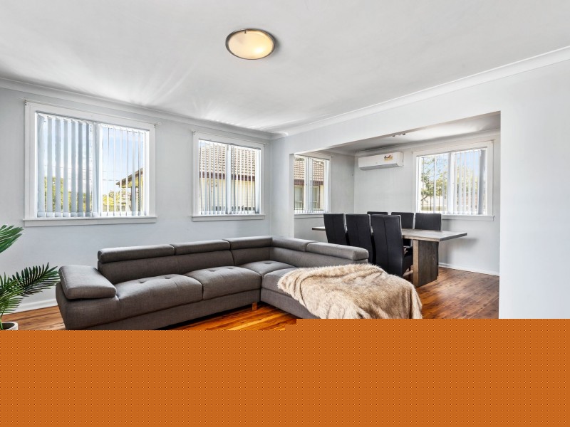 8 & 8a Talmiro St, Whalan NSW 2770
