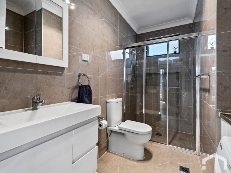 8 & 8a Talmiro St, Whalan NSW 2770