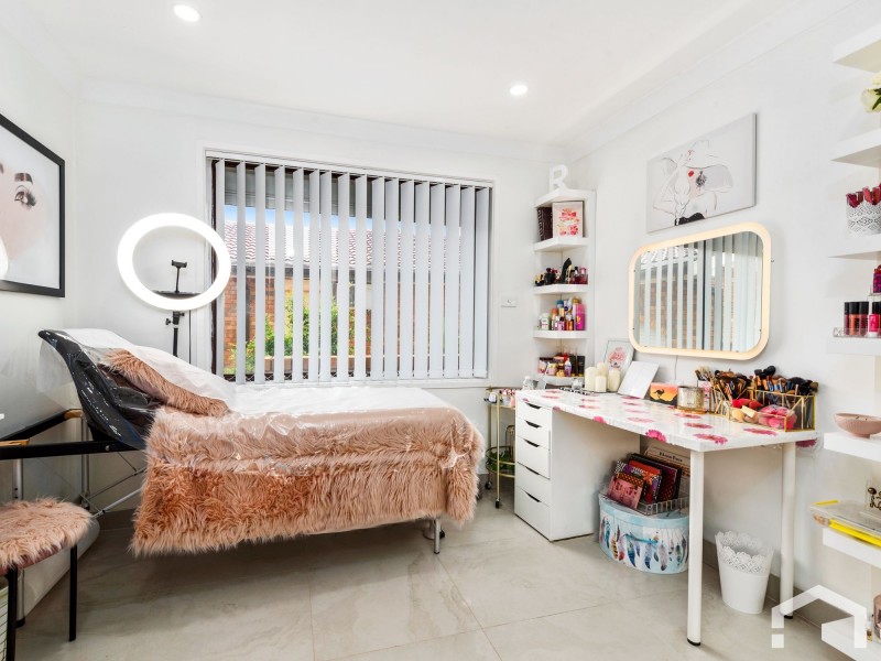 17 Walshe Grove, Bidwill NSW 2770