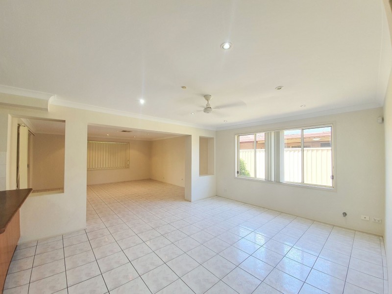 8 Luella Place, Rooty Hill NSW 2766