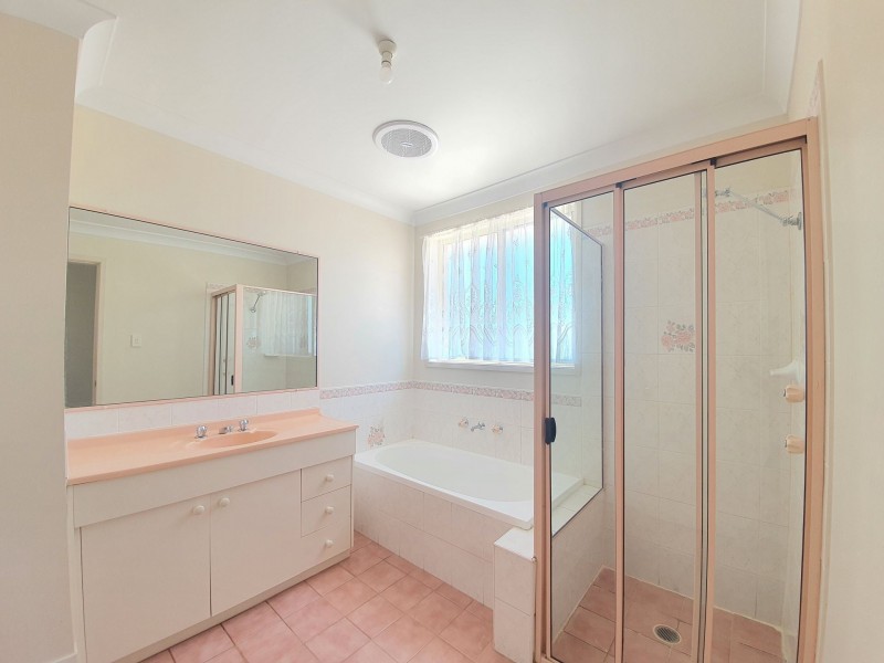 8 Luella Place, Rooty Hill NSW 2766