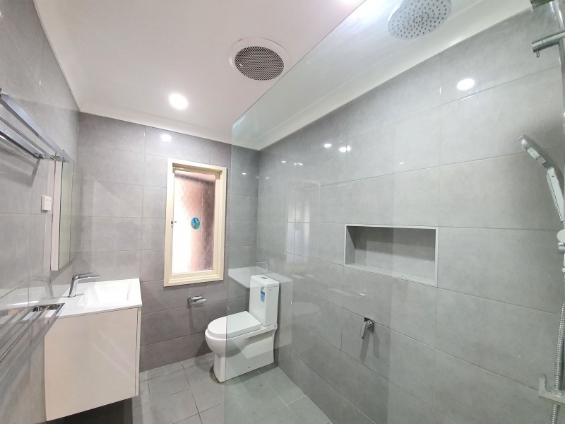 30 Palmyra Avenue, Lethbridge Park NSW 2770