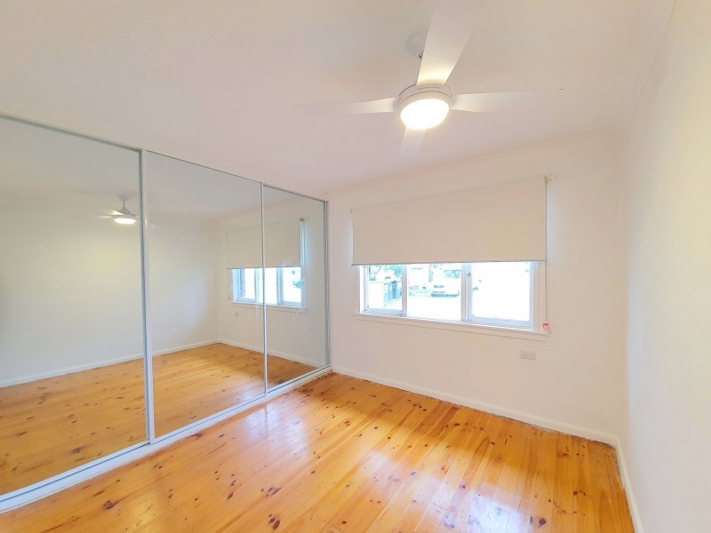 30 Palmyra Avenue, Lethbridge Park NSW 2770