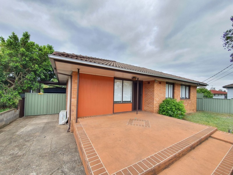 30 Palmyra Avenue, Lethbridge Park NSW 2770