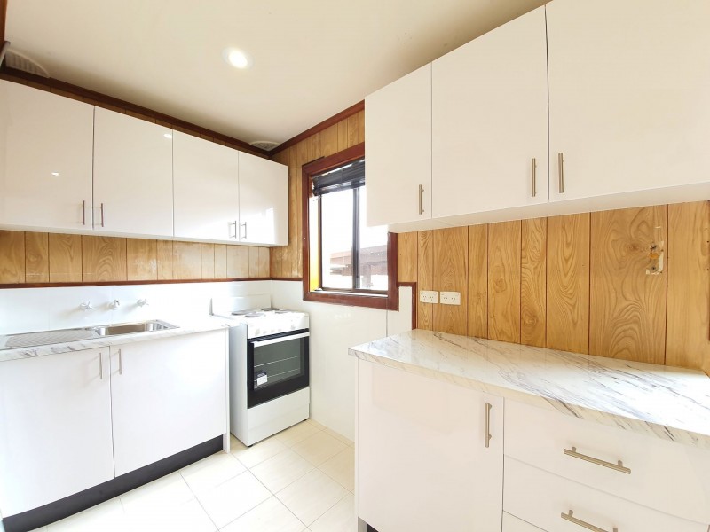 17a Strauss Road, St Clair NSW 2759