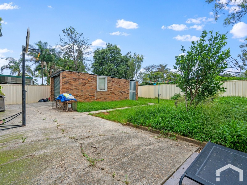 31 Parkes Cres, Blackett NSW 2770