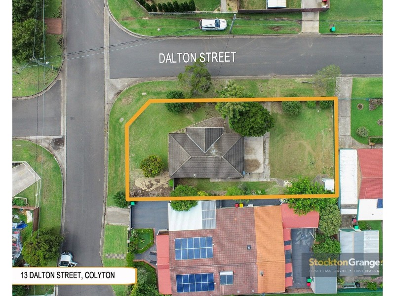 13 Dalton Street, Colyton NSW 2760