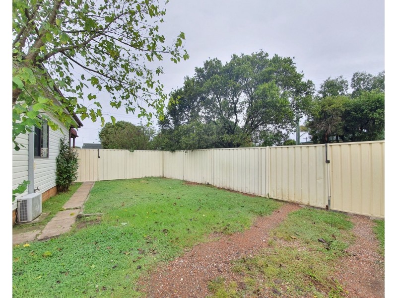 9 Yarra Street, North St Marys NSW 2760