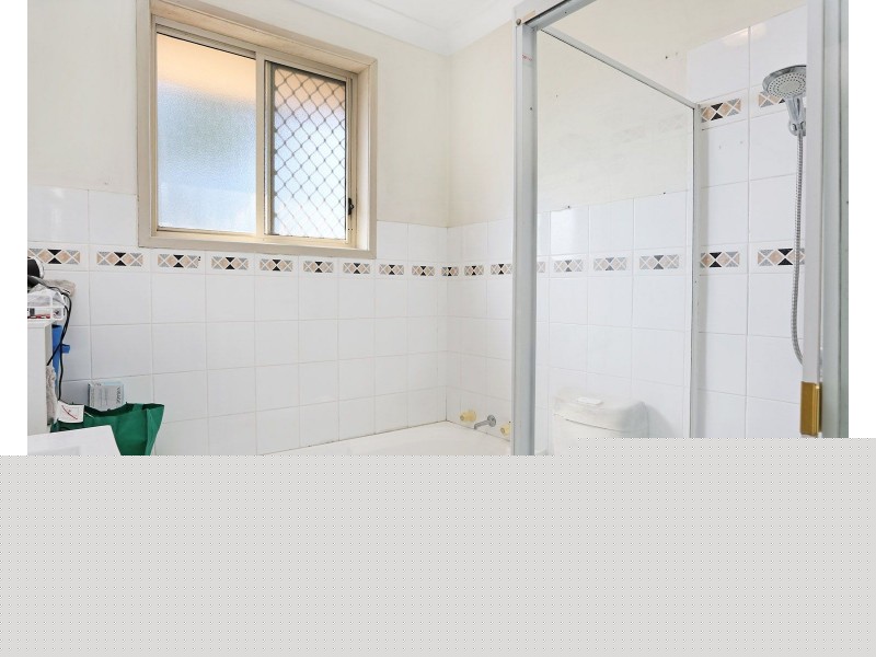 4/81 Cardigan Road, Greenacre NSW 2190