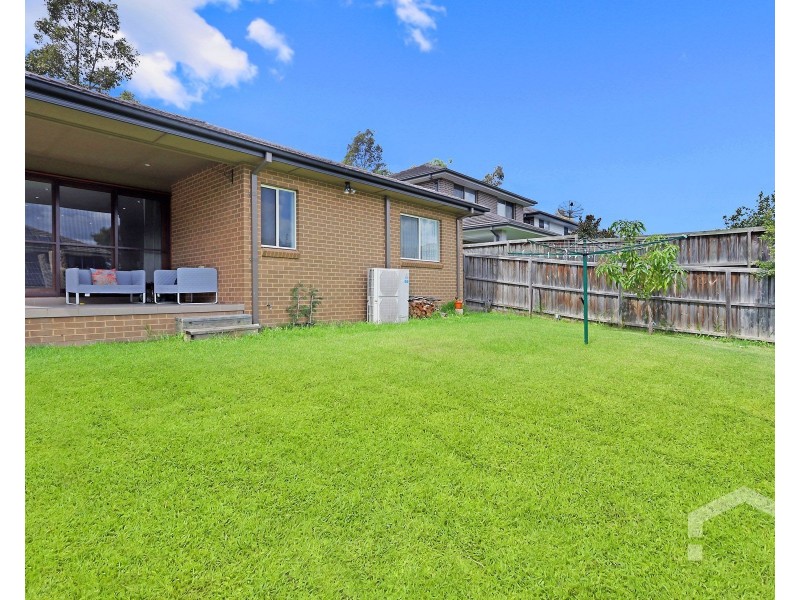 64 Bridgewood Drive, Beaumont Hills NSW 2155