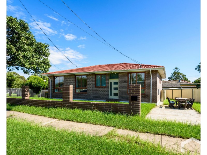 4 Kingsley St, Blackett NSW 2770