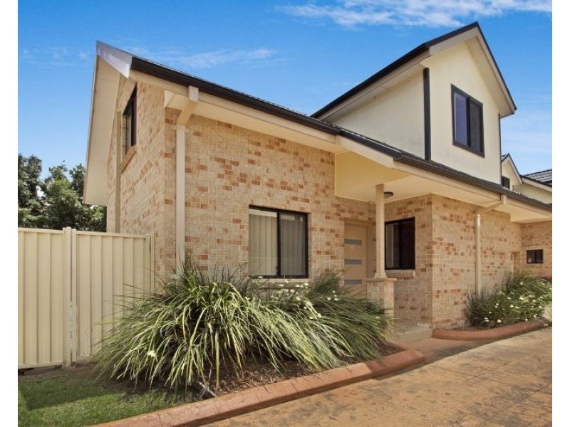 3/109 Adelaide Street, Oxley Park NSW 2760