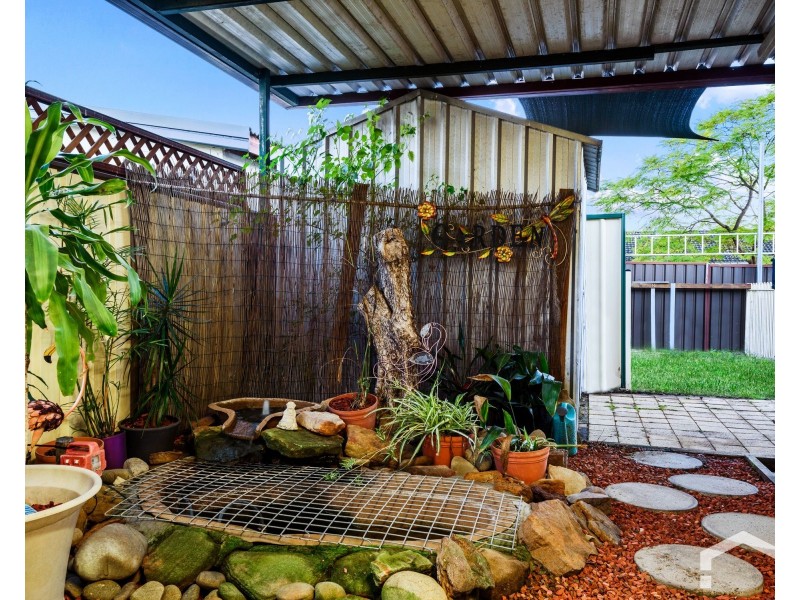 17 Nauru Crescent, Lethbridge Park NSW 2770