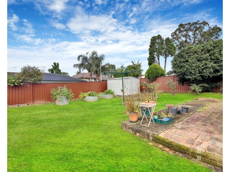 22 Popondetta Road, Whalan NSW 2770