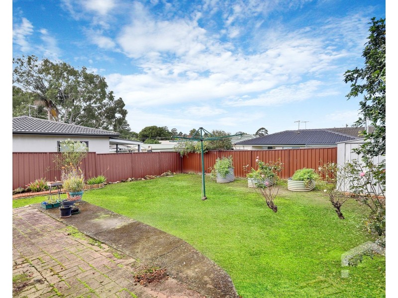 22 Popondetta Road, Whalan NSW 2770