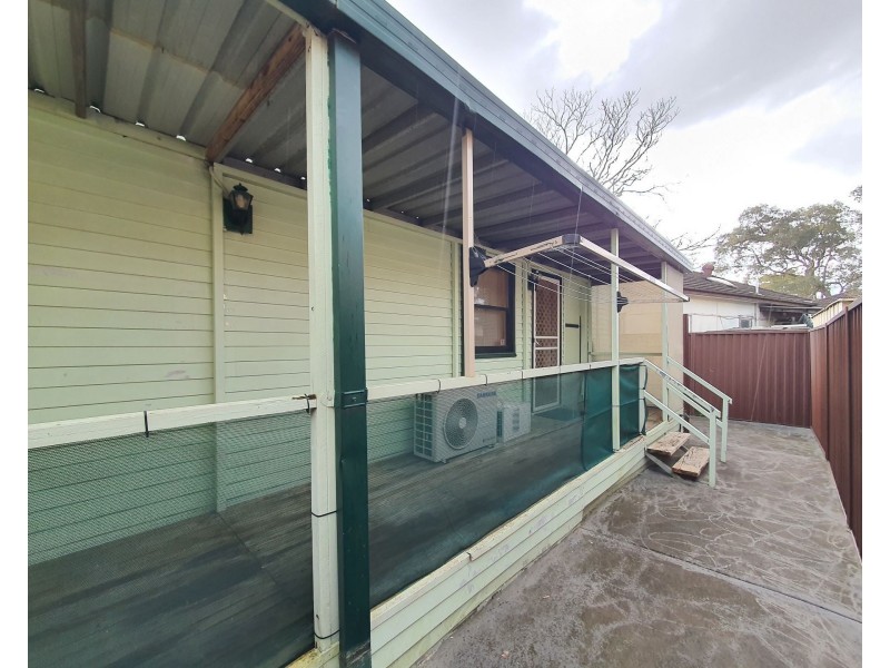 6 Barker Street, Rooty Hill NSW 2766