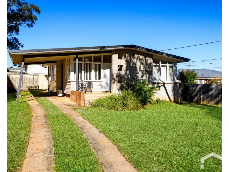 11 Kikori Crescent, Whalan NSW 2770