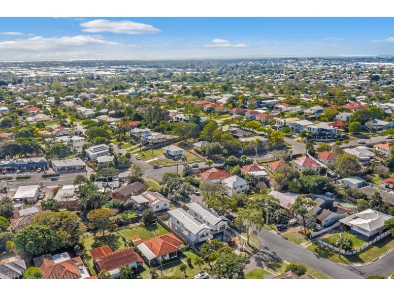 20 Varcoe Street, Wavell Heights QLD 4012