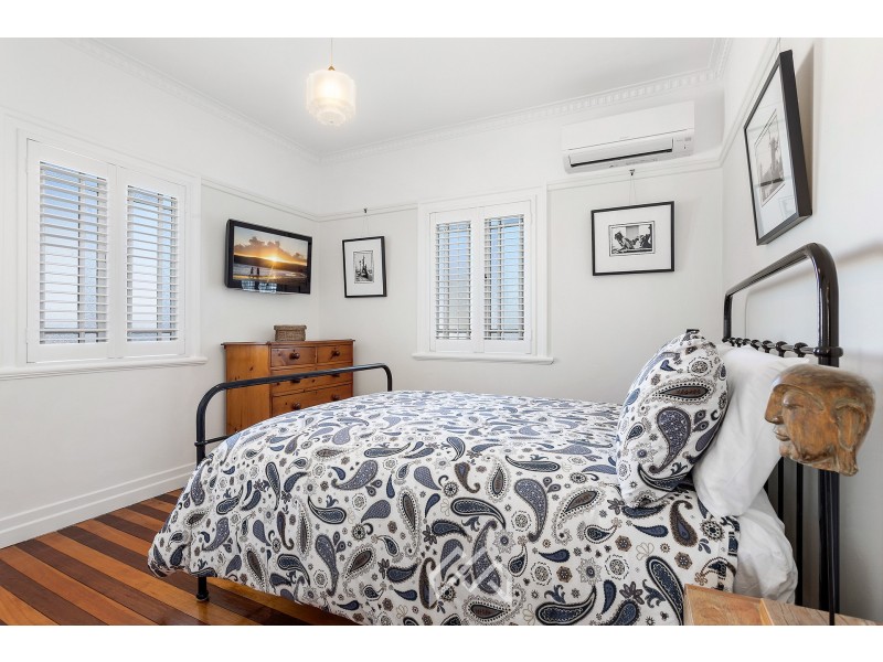 193 Edinburgh Castle Road, Wavell Heights QLD 4012