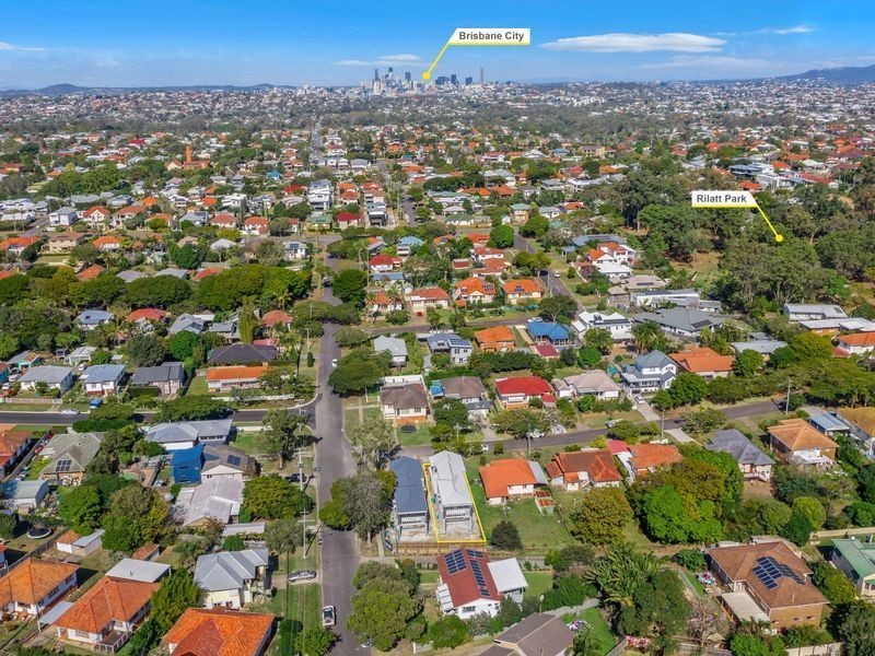 18 Varcoe Street, Wavell Heights QLD 4012