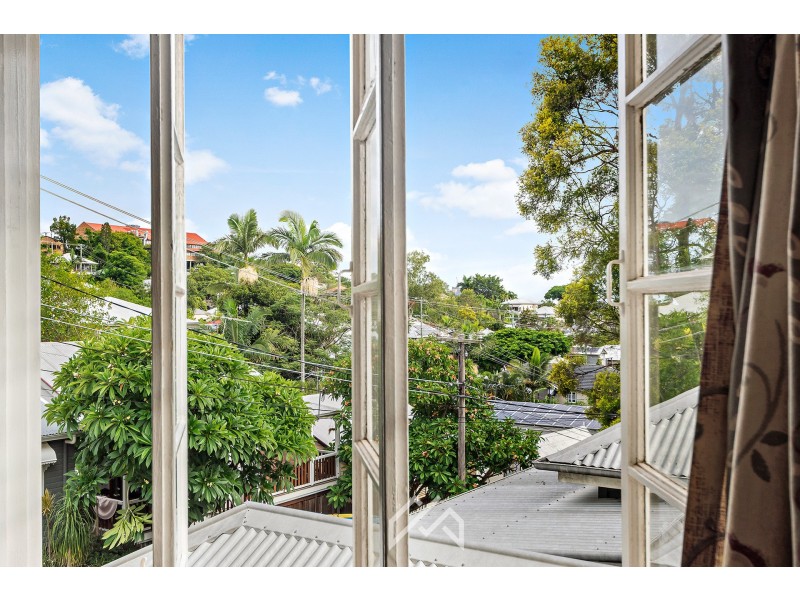 11 Mannion Street, Red Hill QLD 4059