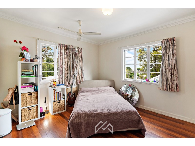 11 Mannion Street, Red Hill QLD 4059