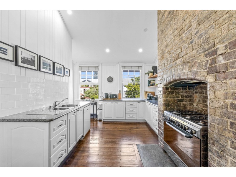 121 Merthyr Road, New Farm QLD 4005