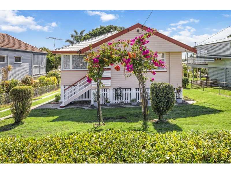 55  Bertram Street, Stafford QLD 4053