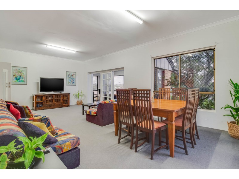 8 Toorak Road, Hamilton QLD 4007