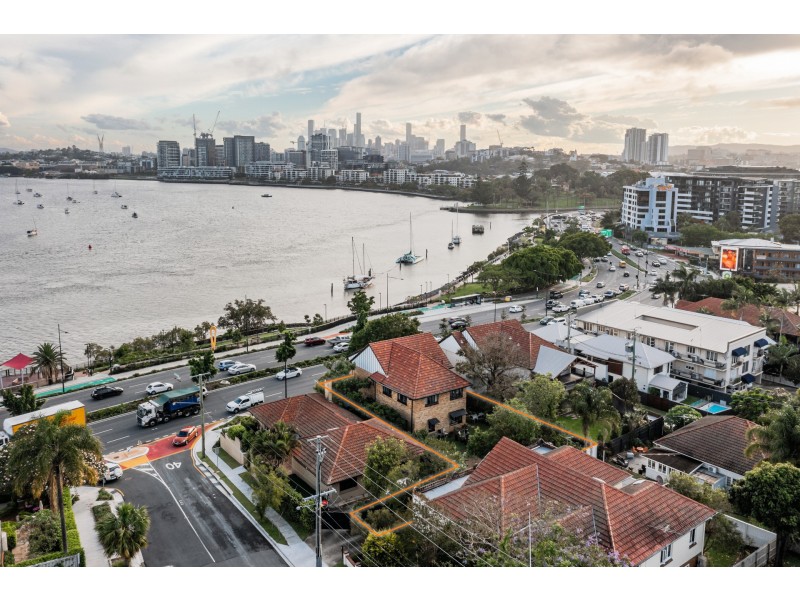 8 Toorak Road, Hamilton QLD 4007