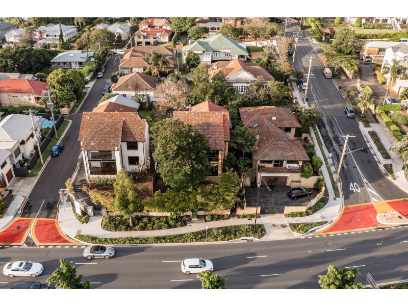 8 Toorak Road, Hamilton QLD 4007