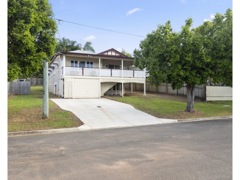 14 Kelvin Street, Wavell Heights QLD 4012