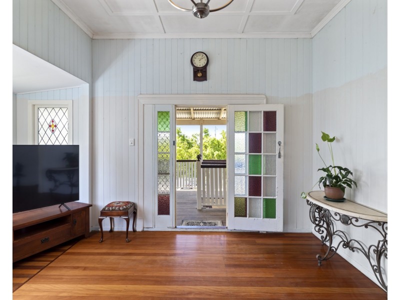 14 Kelvin Street, Wavell Heights QLD 4012