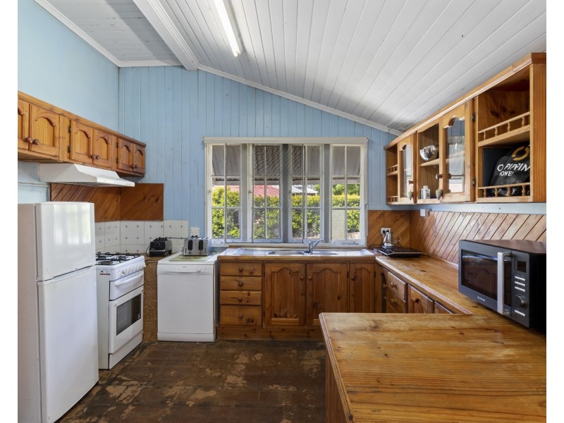 14 Kelvin Street, Wavell Heights QLD 4012