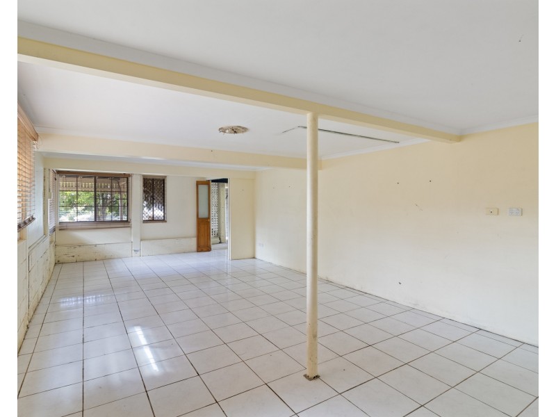 14 Kelvin Street, Wavell Heights QLD 4012
