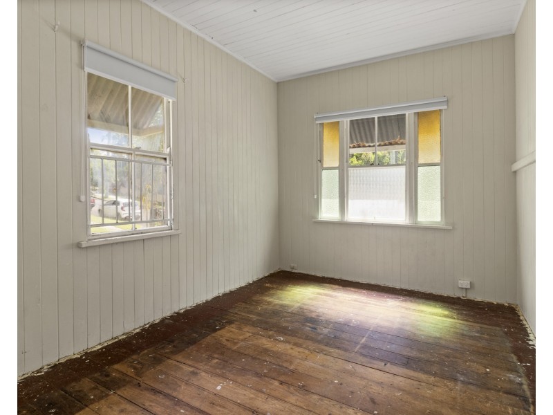 9 Ada Street, Windsor QLD 4030